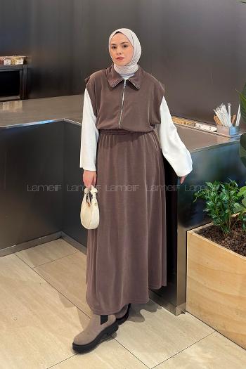 Brown With Milk Shirt Collar Sleeveless Arm With Zipper Pleated Suit