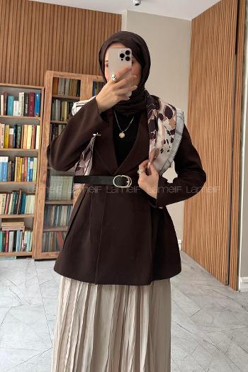 Brown Jacket Collar Long Arm Jacket