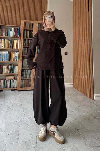Bitter Brown Crew Neck Long Arm Buttoned Elastic Trousers Suit