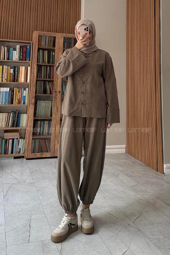 Khaki Crew Neck Long Arm Buttoned Elastic Trousers Suit