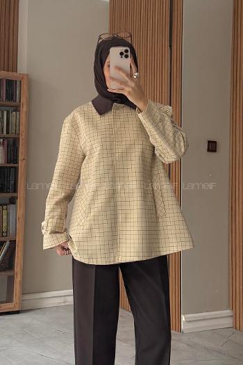 Beige Shirt Collar Long Arm Polyester Jacket