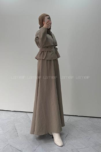 Mink Neckband Long Arm Parachute Fabric Flared Skirt Suit