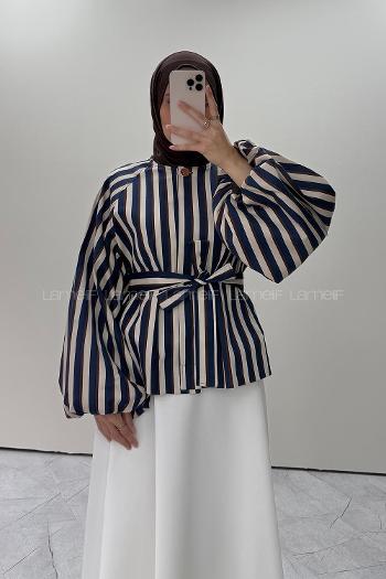 Lamelif Çizgi Detaylı Bağlamalı Ceket Lacivert