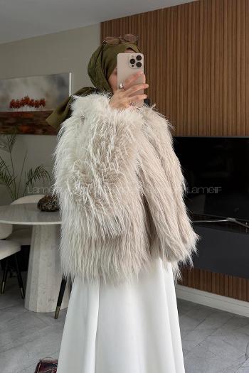 Lamelif Kısa Kürk Ceket Bej