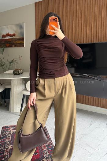 Lamelif Büzgü Detaylı Bluz Kahverengi