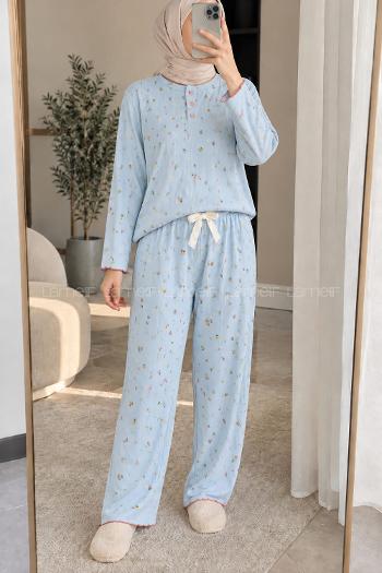 Lamelif Çiçek Desenli Düğmeli Fitilli Pijama Takımı