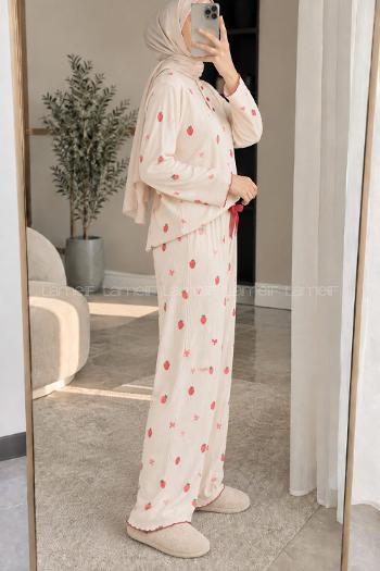 Lamelif Çilek Desenli Düğmeli Fitilli Pijama Takımı