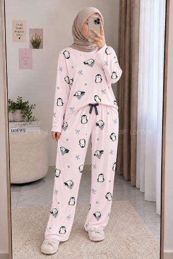 Lamelif Sevimli Penguen Desenli Pijama Takımı
