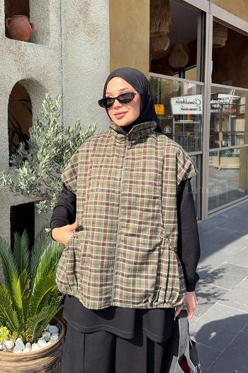 Lamelif Ekose Yelek Detaylı Üçlü Takım Haki