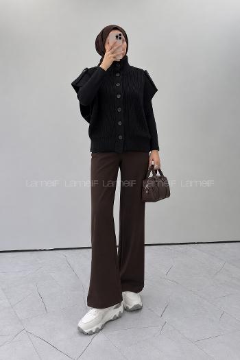 Black Turtle Neck Sleeveless Arm Buttoned Unprinted Vest