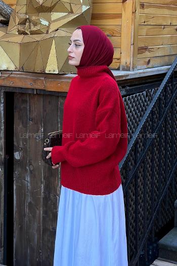 Red Turtle Neck Long Arm Jumper