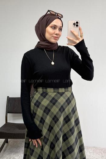 Black Neckband Long Arm Jumper