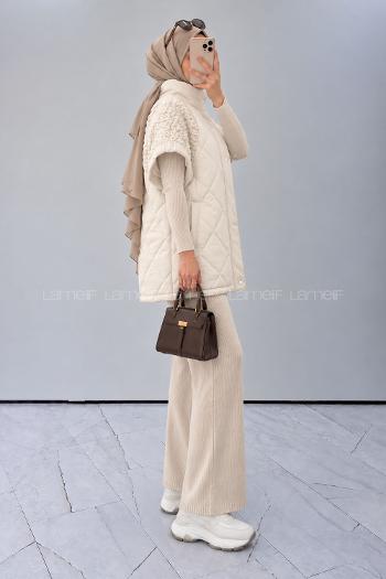 Stone Neckband Sleeveless Arm With Zipper Unprinted Vest