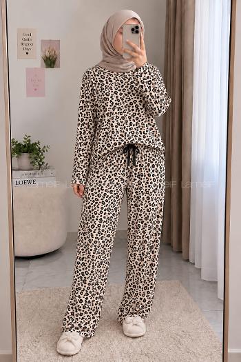 Lamelif Leopar Desenli Pijama Takımı