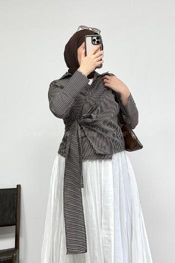 Brown Shirt Collar Long Arm Cotton Unprinted Shirt