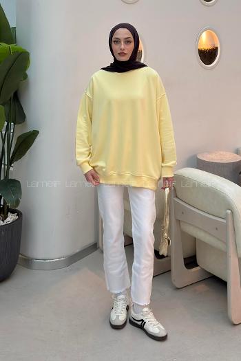 Yellow Crew Neck Long Arm Unprinted Sweatshirt