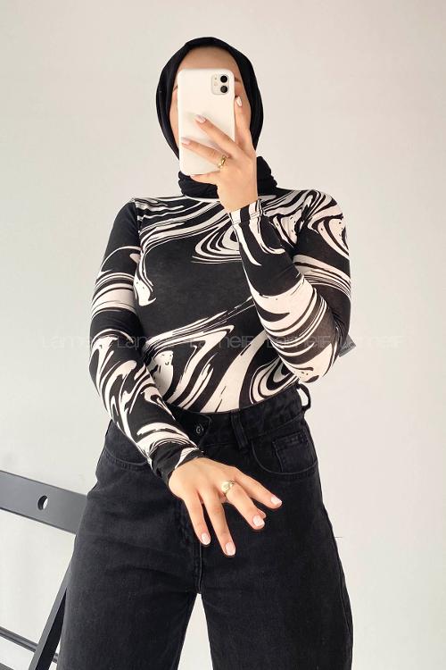 Lamelif Yarım Balıkçı Yaka Desenli Body Siyah