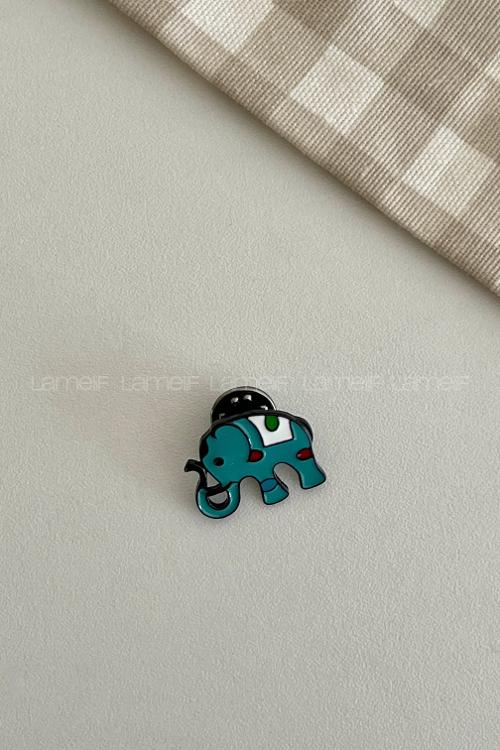 Lamelif Sevimli Fil Demir Broş