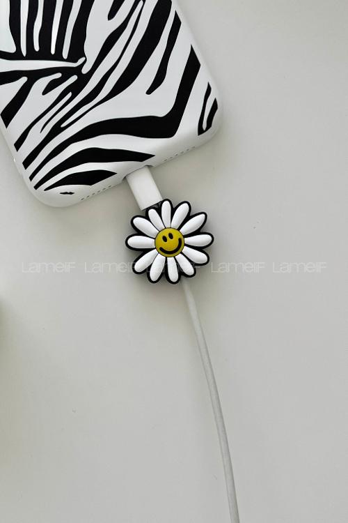 Lamelif  Sevimli Papatya Kablo Koruyucu