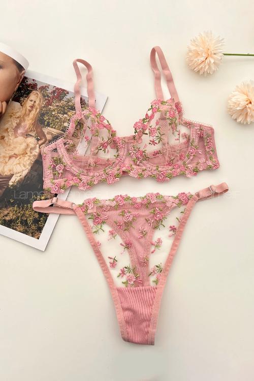 Lamelif Brode Nakışlı Takım