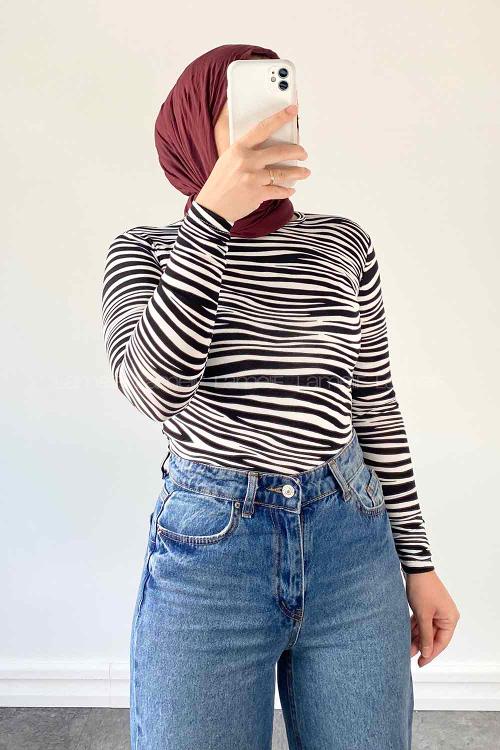 Lamelif Bisiklet Yaka Zebra Desenli Body Siyah Beyaz