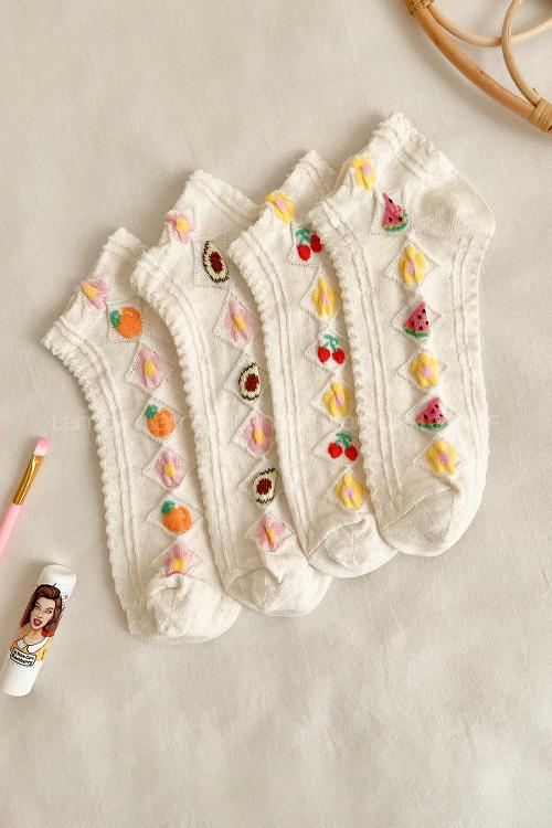 Lamelif Meyve Kabartmalı Patik Çorap