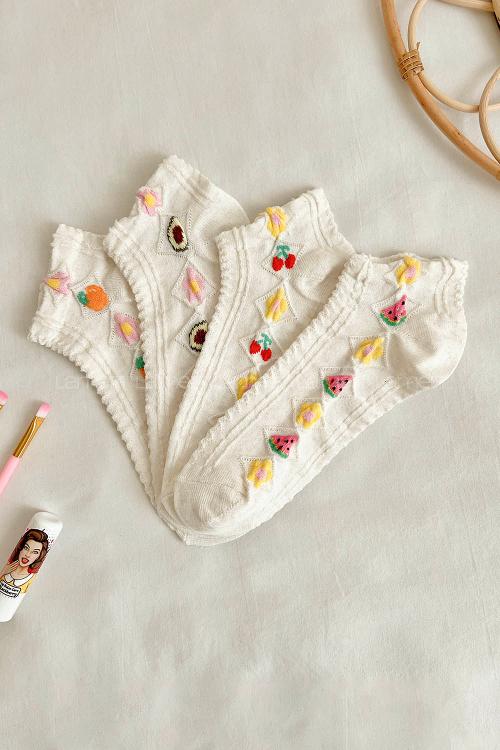 Lamelif Meyve Kabartmalı Patik Çorap