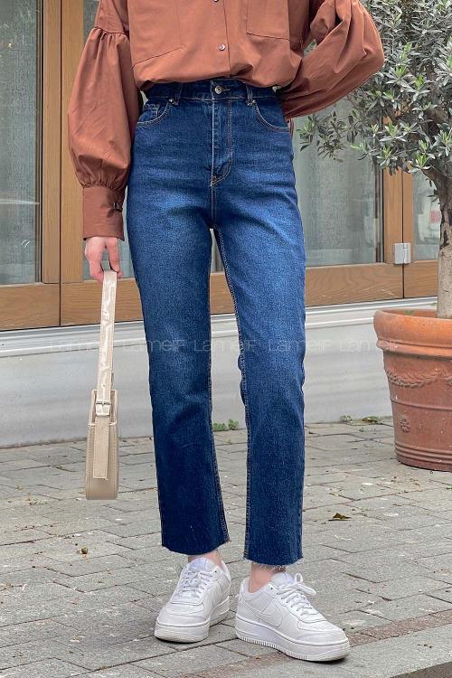 Lamelif Kesik Paça Fit Jean Koyu Mavi