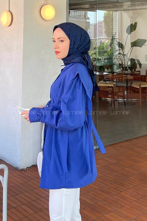 Lamelif Bel Bağlamalı Omuz Vatkalı Gömlek Saks Mavisi