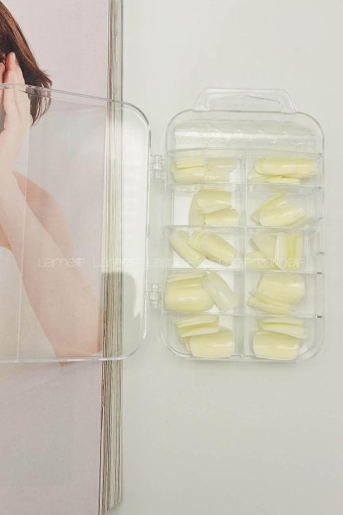 Lamelif İzla 100 lü Takma Tırnak Beyaz