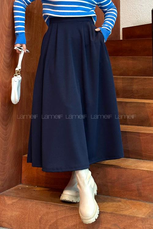 Lamelif Önü Pileli Scuba Kumaş Etek Lacivert