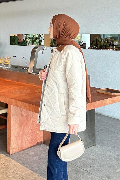Lamelif Kadife Yaka Detaylı Kapitone Mont Krem