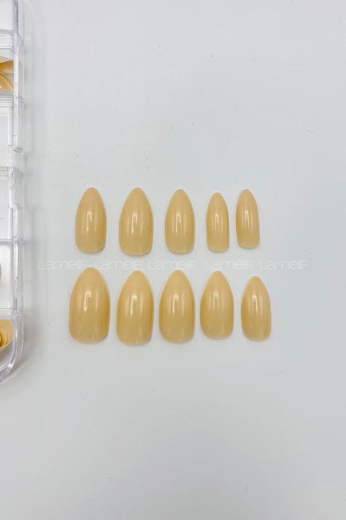 Lamelif Gold Beauty Takma Tırnak Badem Nude