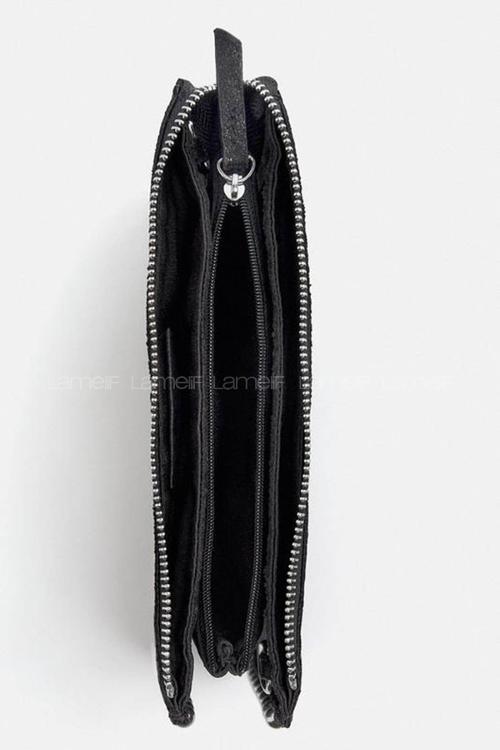 Lamelif Zımbalı Çapraz Askılı Zincirli Model Yumuşak Deri Fermuarlı Kadın Omuz Çantası Siyah