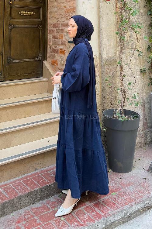 Lamelif Ön Yarım Düğme Detaylı Müslin Kumaş Tesettür Elbise Lacivert