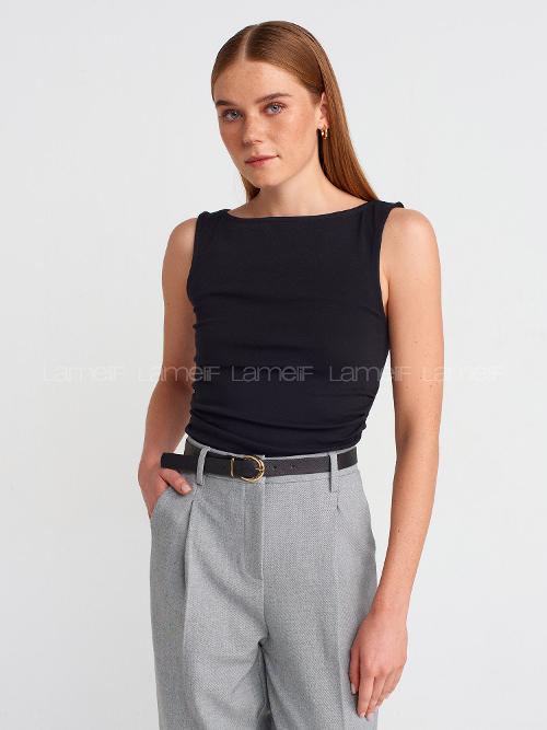 Lamelif DİLVİN 31589 Büzgülü Kayık Yaka Siyah