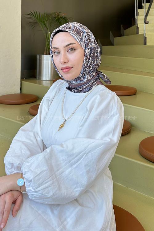 Lamelif Retro Desen Soft Eşarp Kahverengi