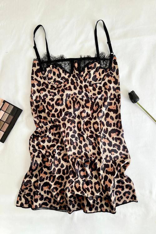 Lamelif Dantelli Saten Gecelik