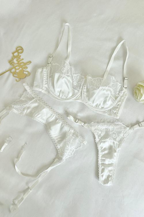 Lamelif Rhera Dantelli Saten Jartiyer Takım