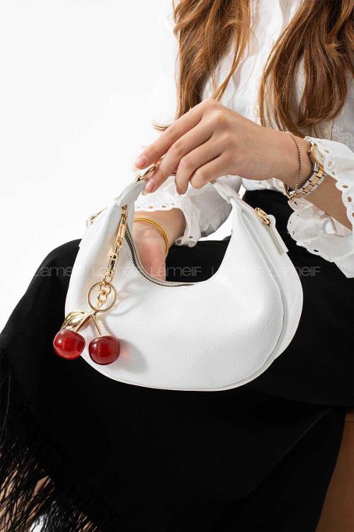 Lamelif Betty Model Charm Hediyeli Kadın El Ve Omuz Çantası Beyaz