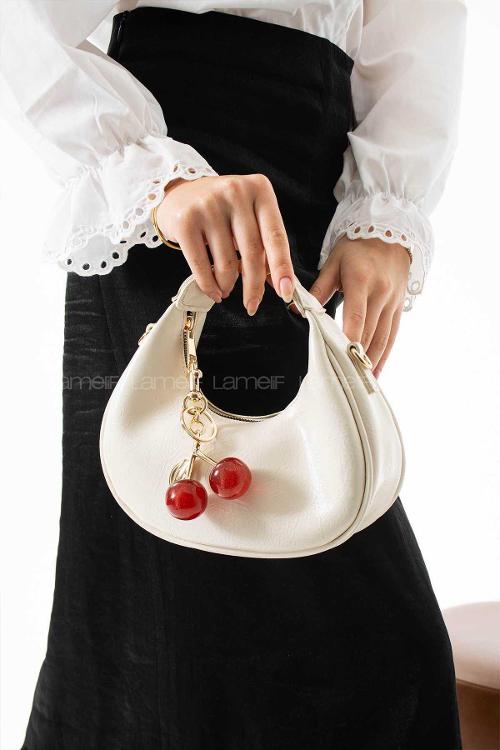 Lamelif Betty Model Charm Hediyeli Kadın El Ve Omuz Çantası Krem
