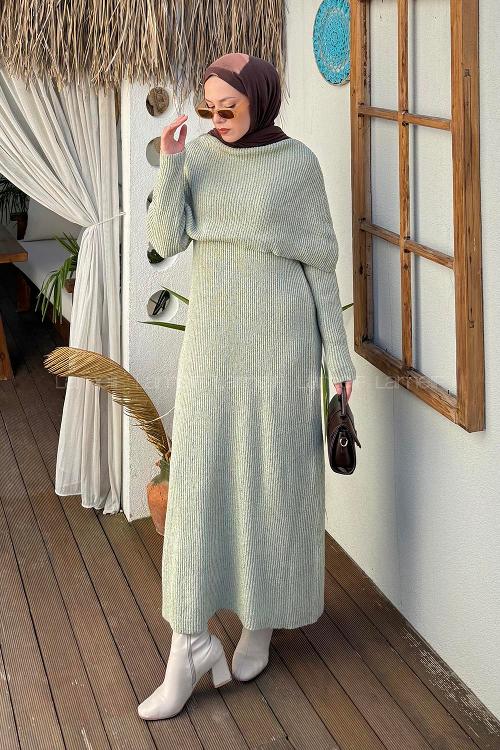 Lamelif Pelerin Yaka Triko Tesettür Elbise Yeşil