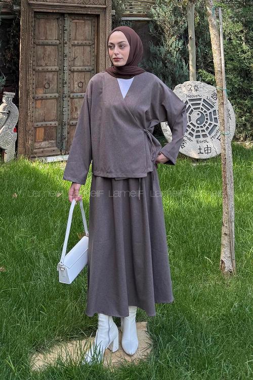 Lamelif Bağlama Detaylı Etekli Takım Vizonrengi