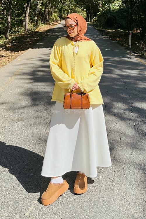 Lamelif Yaka Bağlama Detaylı Kazak Sarı