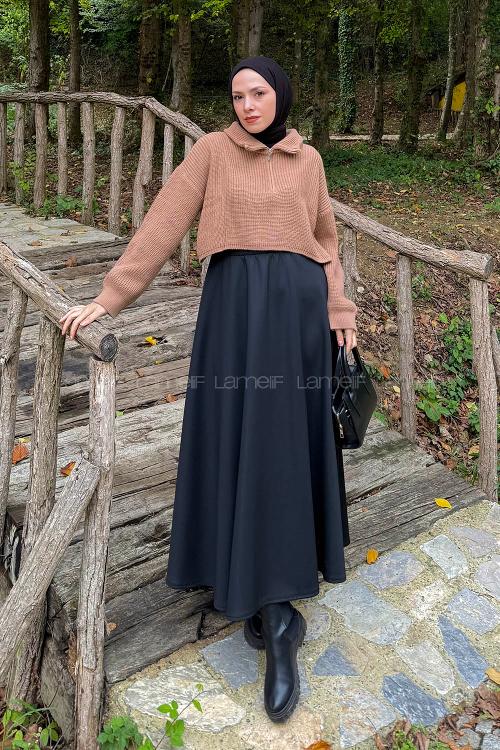 Lamelif Yaka Fermuarlı Crop Triko Kazak Camel