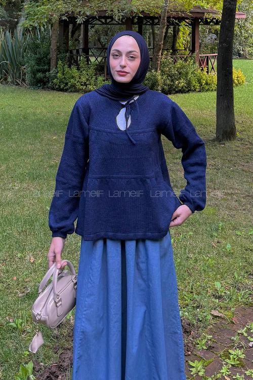 Lamelif Yakası Bağcıklı Triko Kazak Lacivert