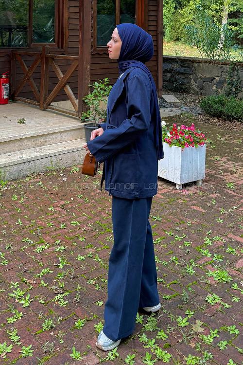 Lamelif Yan Bağlama Detaylı Pantolonlu Takım Lacivert