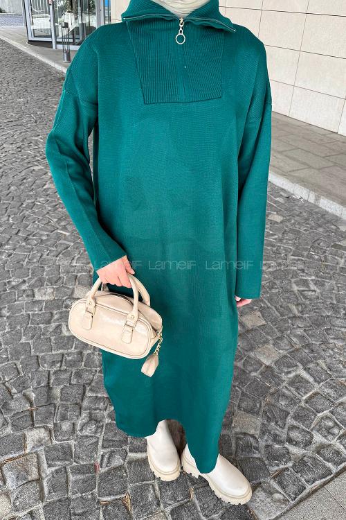 Emerald Green Turtle Neck Acrylic Knitwear Dresess