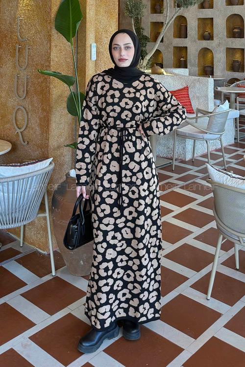 Lamelif Leopar Detaylı Triko Elbise Leopar Desen