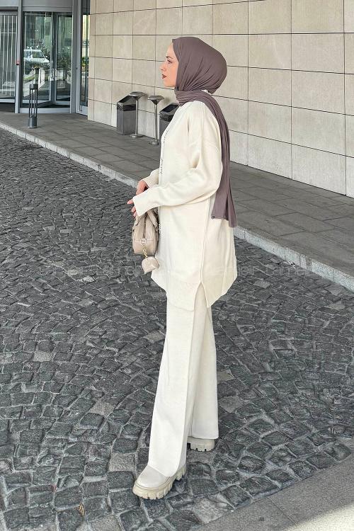 Lamelif İnci İşlemeli Tesettür Takım Krem